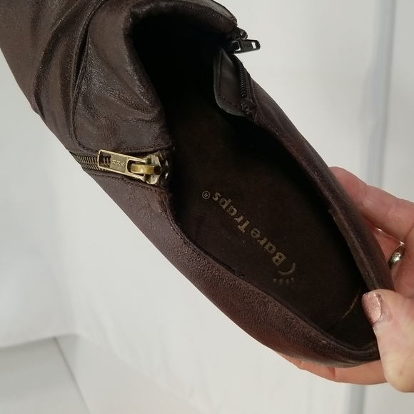 Baretraps SZ 9M Rosamund Ankle Boots Booties Heeled Brown Side Zip Vegan - Picture 11 of 11